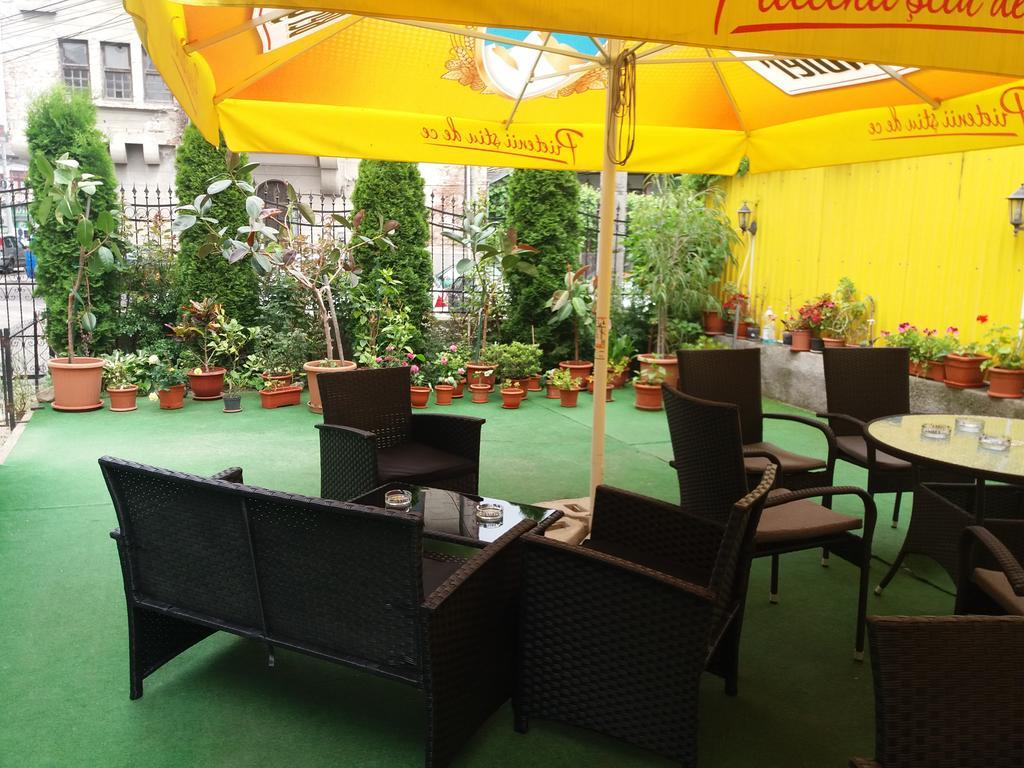 Casa Ariana Otel Curtea de Argeş Dış mekan fotoğraf